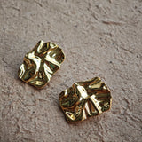 Classic Black and Gold Stud Earrings with Geometric Shape