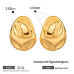 Classic Black and Gold Stud Earrings with Geometric Shape