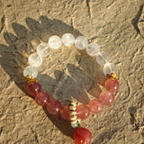 Handmade Bracelet with Cat‘s Paw Loop, Strawberry Quartz and White Phantom Quartz