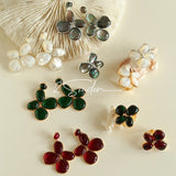 Each piece in this ring and earring set is meticulously crafted from natural mother-of-pearl, showcasing its naturally radiant luster. The large floral design is the main feature of the ring, with rich, vintage-inspired colors and unique natural textures, making each piece one-of-a-kind.