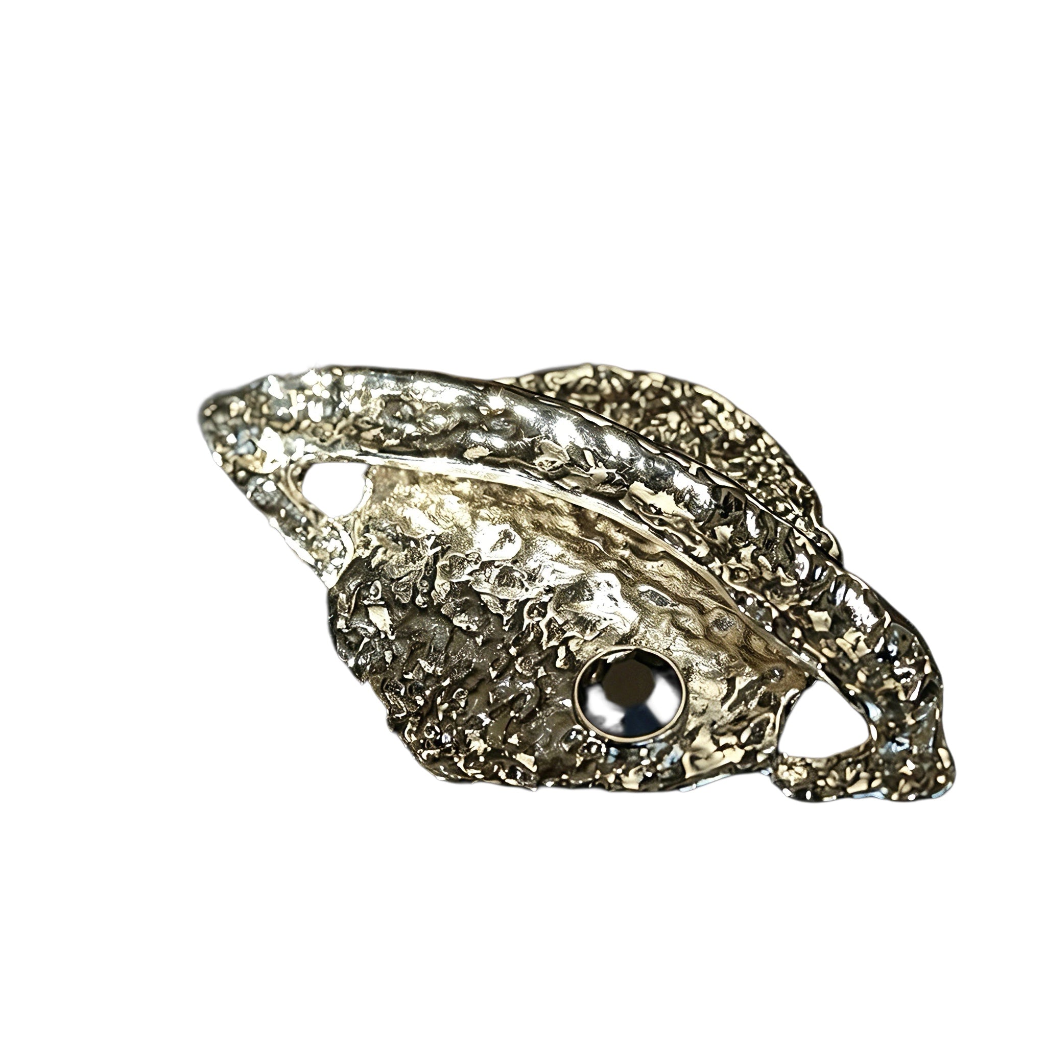 These vintage-style brooches come in star and Saturn-inspired planet shapes, with a hammered, textured finish in gold or silver tone. Each design is accented with a central gemstone, including pearl, red agate, or black onyx, adding a touch of celestial charm to any outfit.