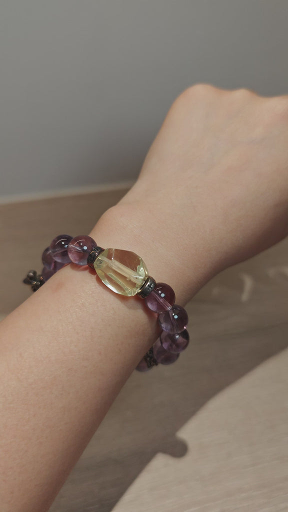 Slip on dusk-to-dawn magic: plush amethyst meets golden citrine daydreams, while sterling glimmers mimic starlight—romance you can carry everywhere.