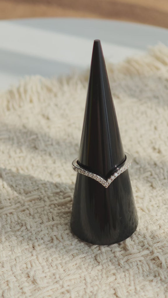 This S925 silver women's ring features an elegant crown-shaped heart design, pavé-set with sparkling moissanite stones along its curved band for a luminous, romantic appearance. Its open adjustable band allows for a comfortable, personalized fit on different finger sizes, blending delicate craftsmanship with timeless charm.